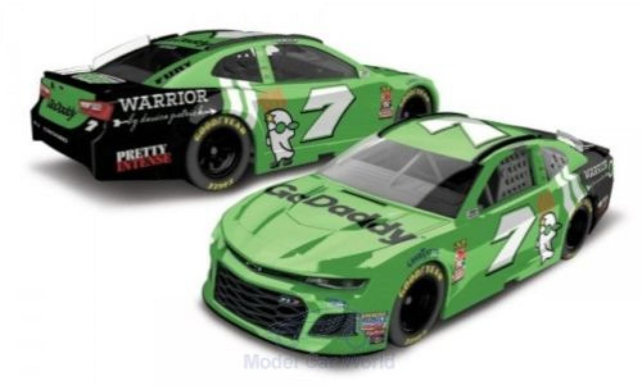 Chevrolet Camaro 1/64 Lionel Racing ZL1 No.7 GoDaddy Nascar 2018 D.Patrick modellino in miniatura