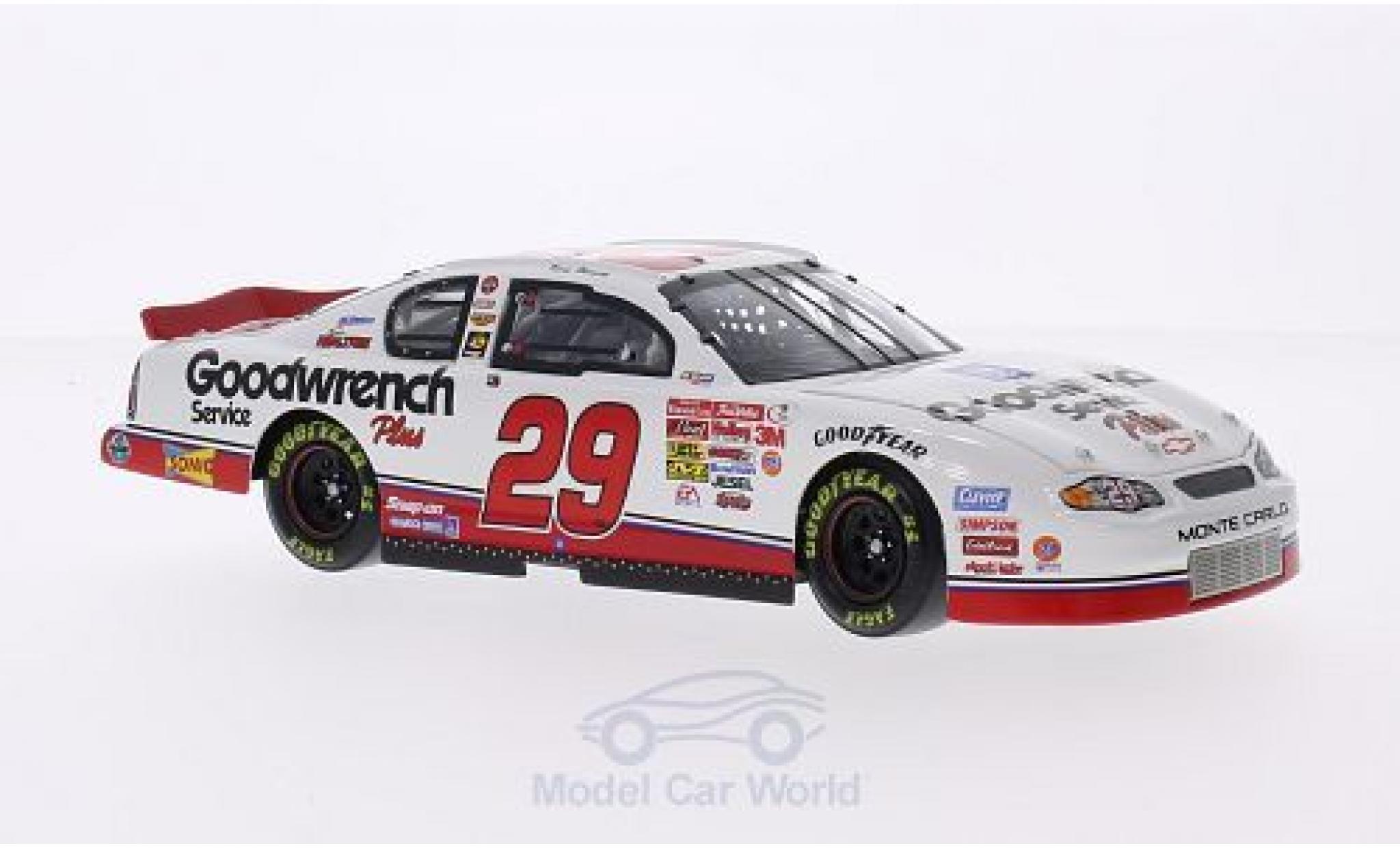 Chevrolet Monte Carlo 1/24 Lionel Racing No.29 Richard Childress Racing GM Goodwrench Service Plus Nascar 2001 K.Harvick modellino in miniatura