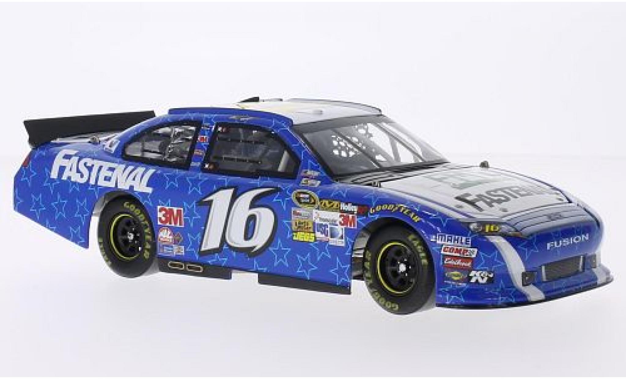 Ford Fusion 1/24 Lionel Racing No.16 Fastenal Nascar 2012 G.Biffle modellino in miniatura