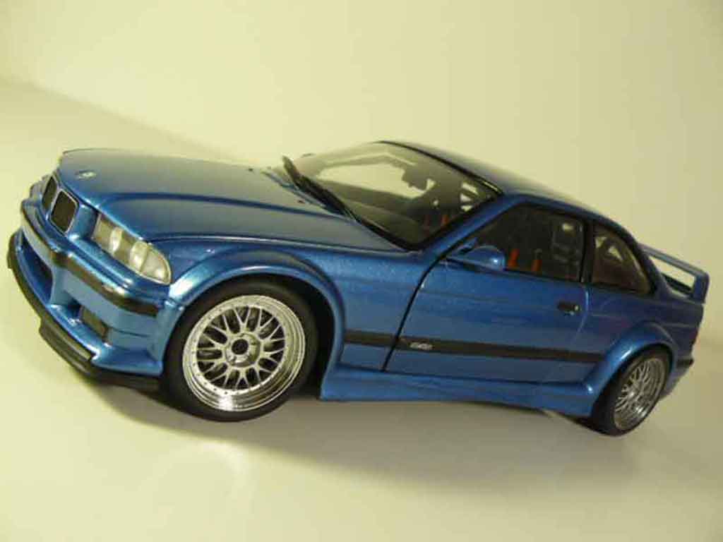 Bmw M3 E36 1/18 Ut Models GTR E36 blu estoril modellino in miniatura