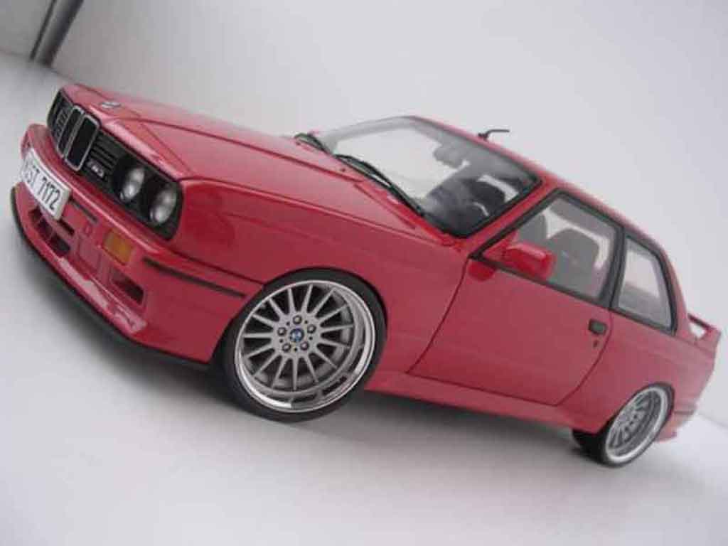 Bmw M3 E30 1/18 Autoart Alpina E30 jantes chromees tuning modellino in miniatura