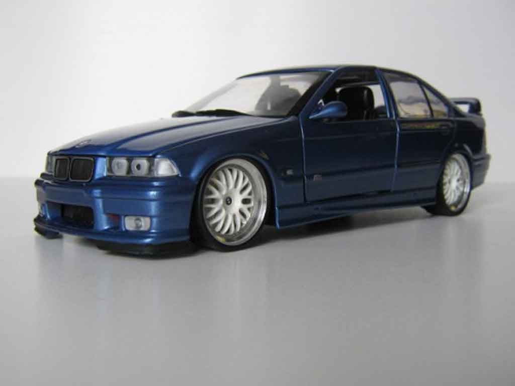 Bmw M3 E36 berline 1/18 Ut Models E36 berline blu estoril jantes bbs modellino in miniatura