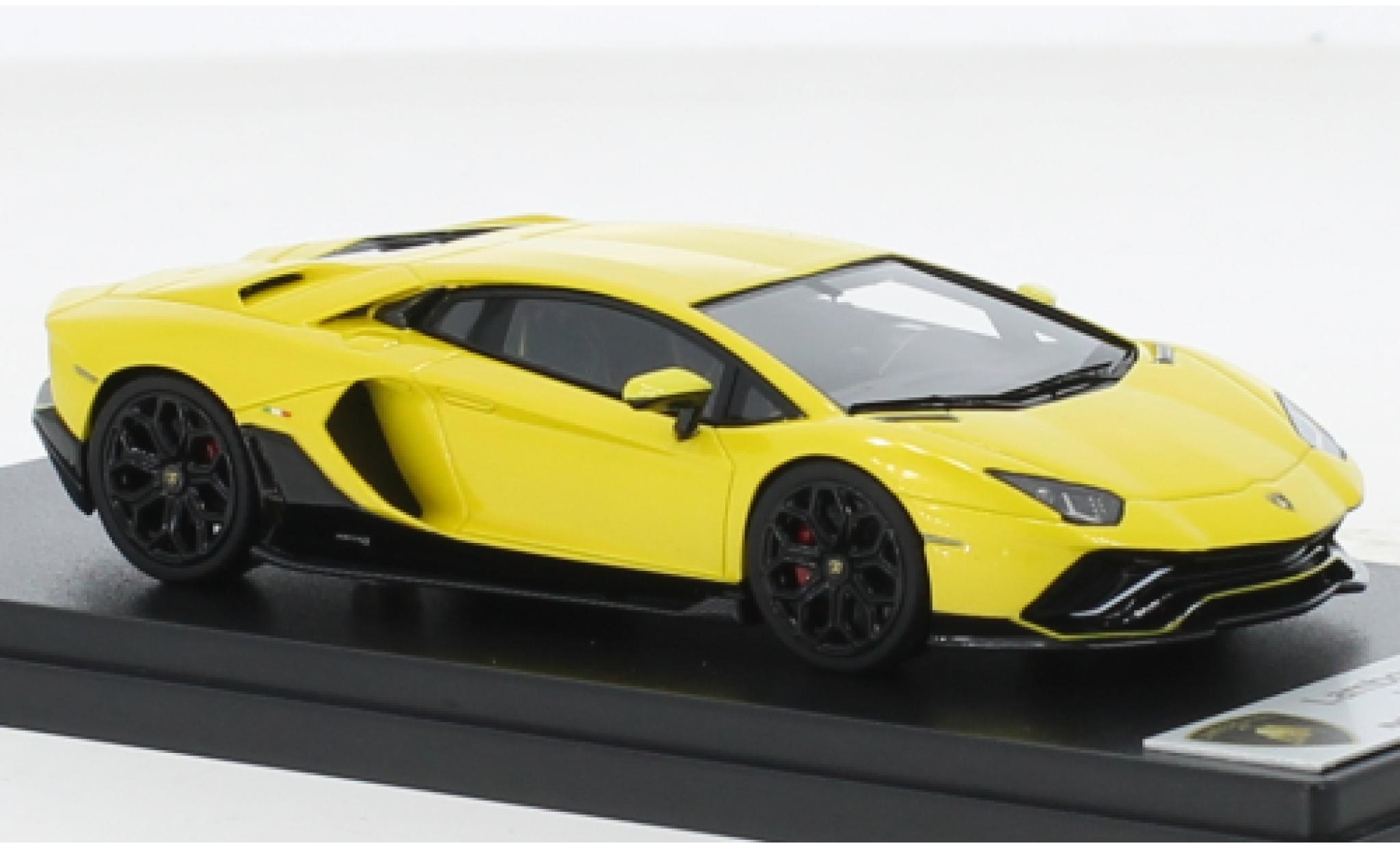 Lamborghini Aventador 1/43 Look Smart Ultimae metallise giallo 2021 modellino in miniatura