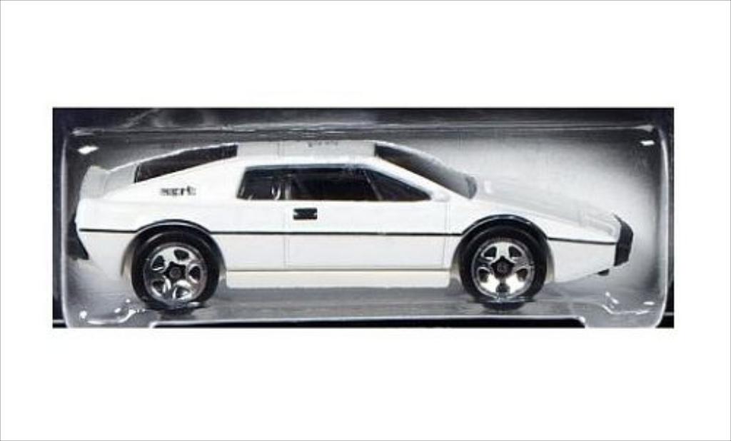 Lotus Esprit 1/64 Hot Wheels S1 bianco RHD James Bond 007 modellino in miniatura