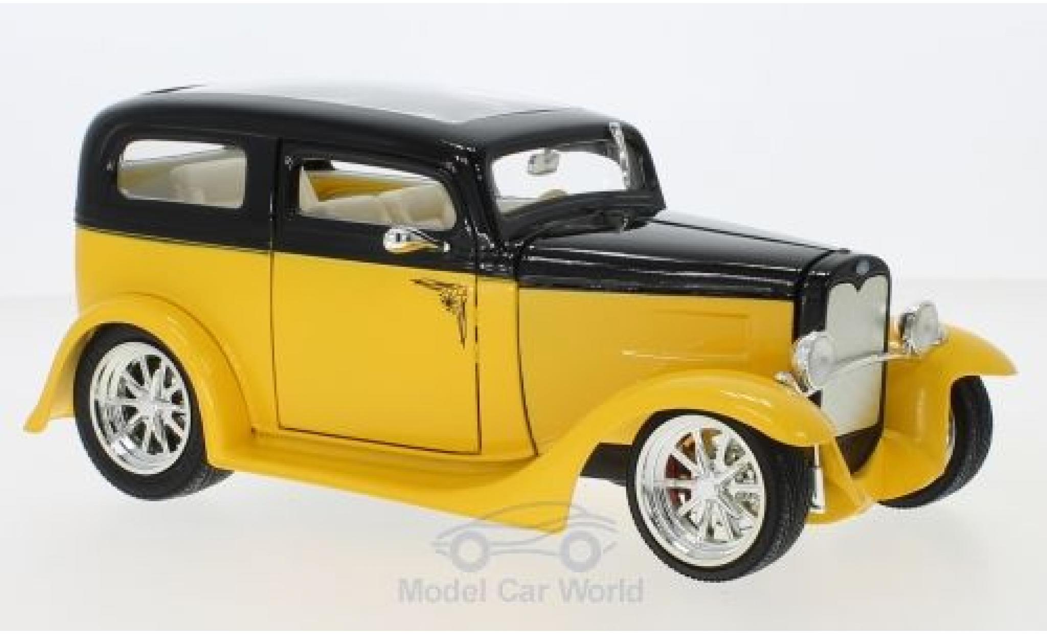 Ford Model A 1/18 Lucky Die Cast Sedan giallo/nero 1931 ohne Vitrine modellino in miniatura