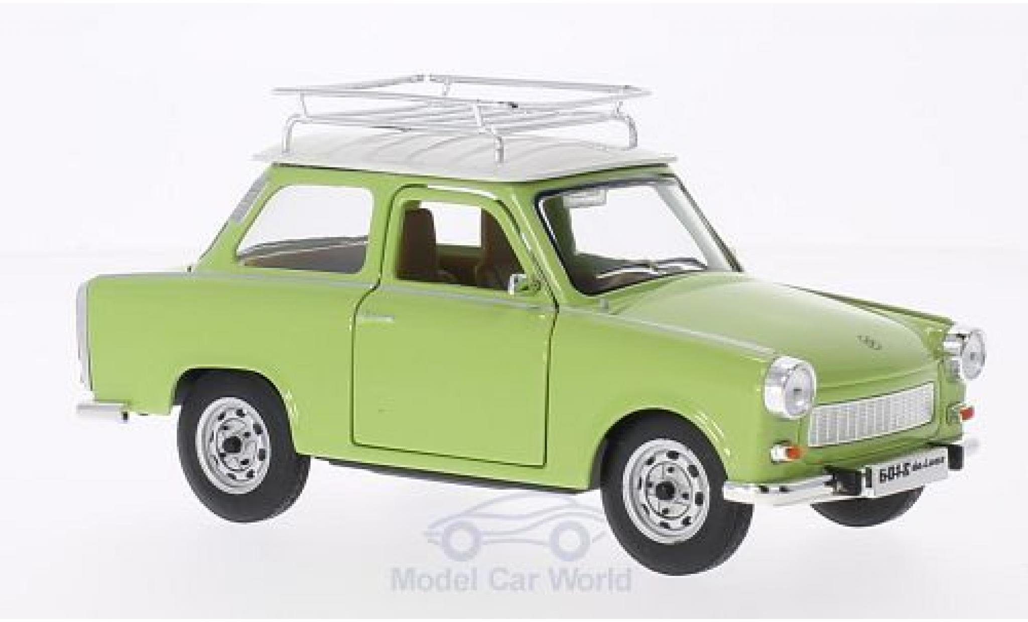 Trabant 601 1/18 Lucky Die Cast S Deluxe mit Dachgepäckträger verde/bianco modellino in miniatura