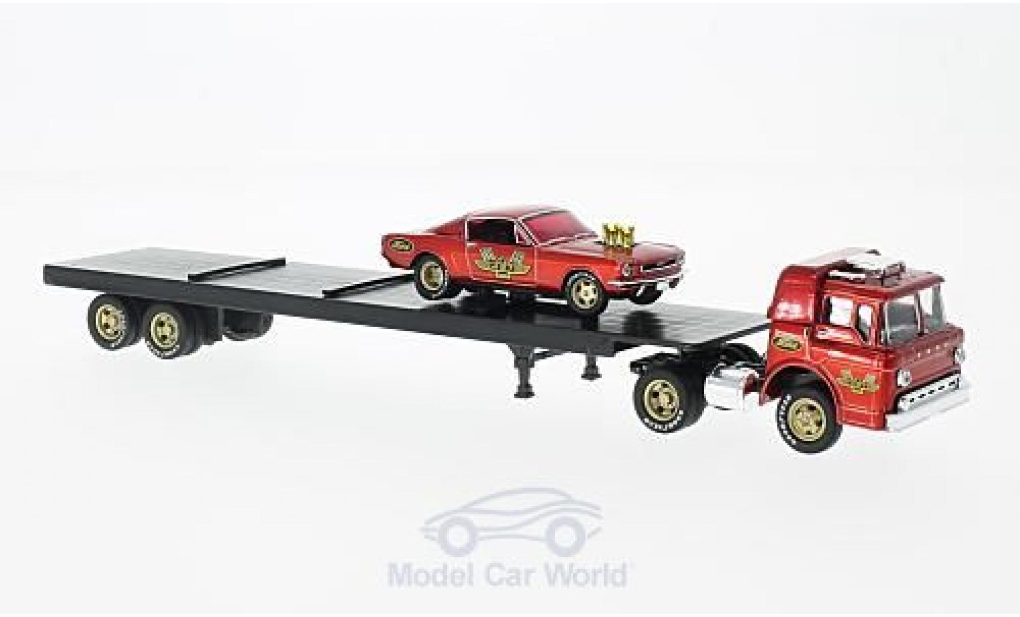 Ford C600 1/64 M2 Machines C-600 metallico rosso 1966 +1966 Mustang Fastback 2+2 modellino in miniatura