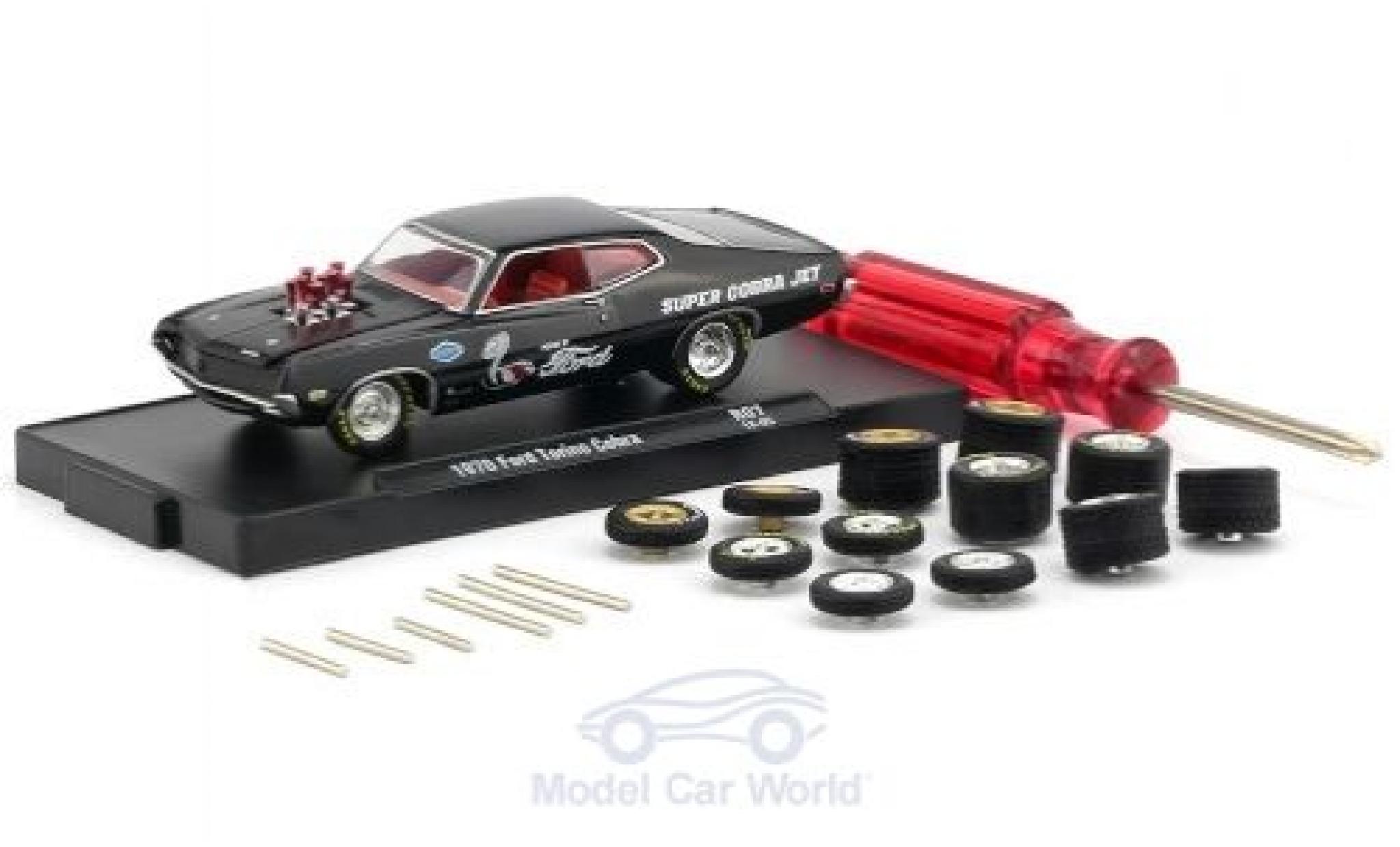 Ford Torino 1/64 M2 Machines Cobra nero 1970 inklusive 12 Austauschrädern 6 Achsen und 1 Schraubenzieher Auto-Wheels Release 06 modellino in miniatura