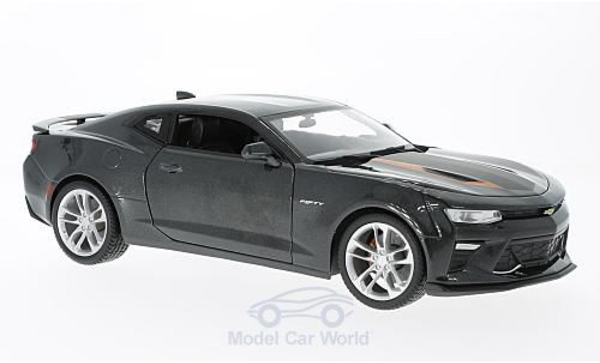 Chevrolet Camaro 1/18 Maisto Fifty metallico grigio 2017 modellino in miniatura