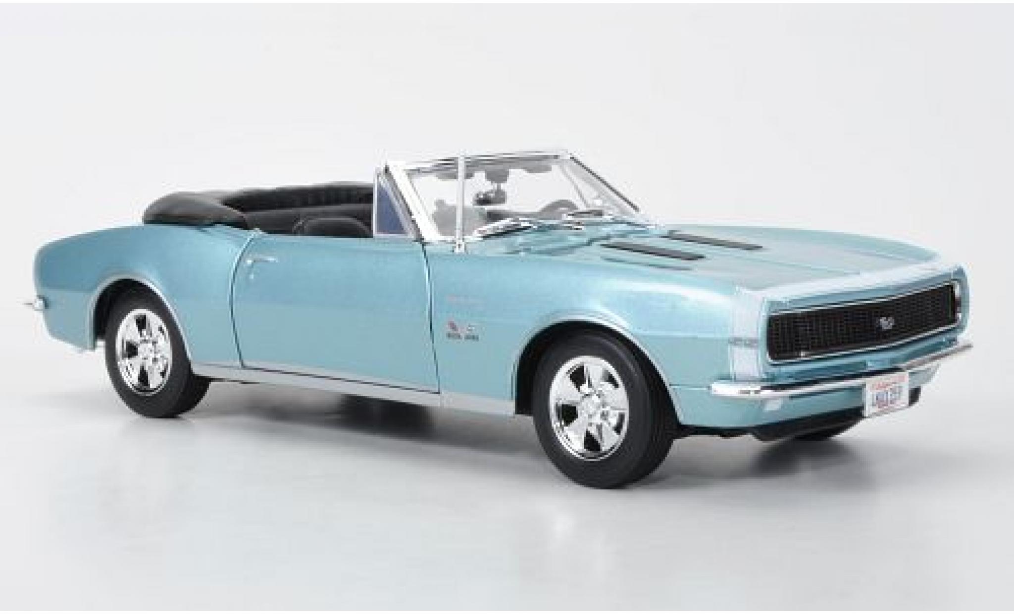 Chevrolet Camaro 1/18 Maisto SS 396 Convertibile metallico blu 1967 modellino in miniatura