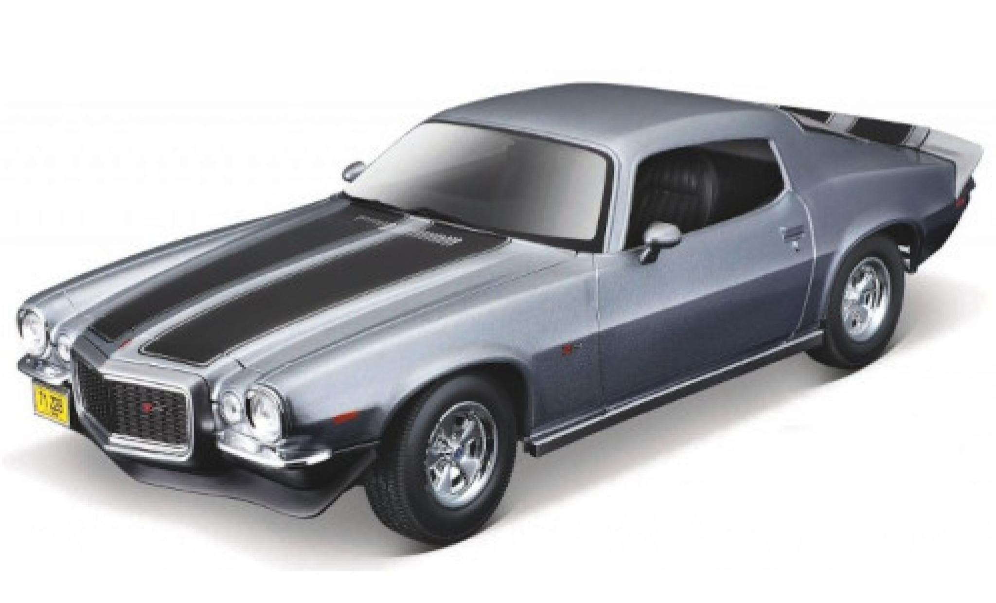 Chevrolet Camaro 1/18 Maisto Z28 grigio/nero 1971 modellino in miniatura