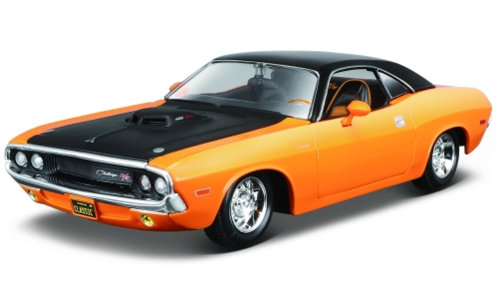 Dodge Challenger 1/24 Maisto R/T orange/nero 1970 modellino in miniatura