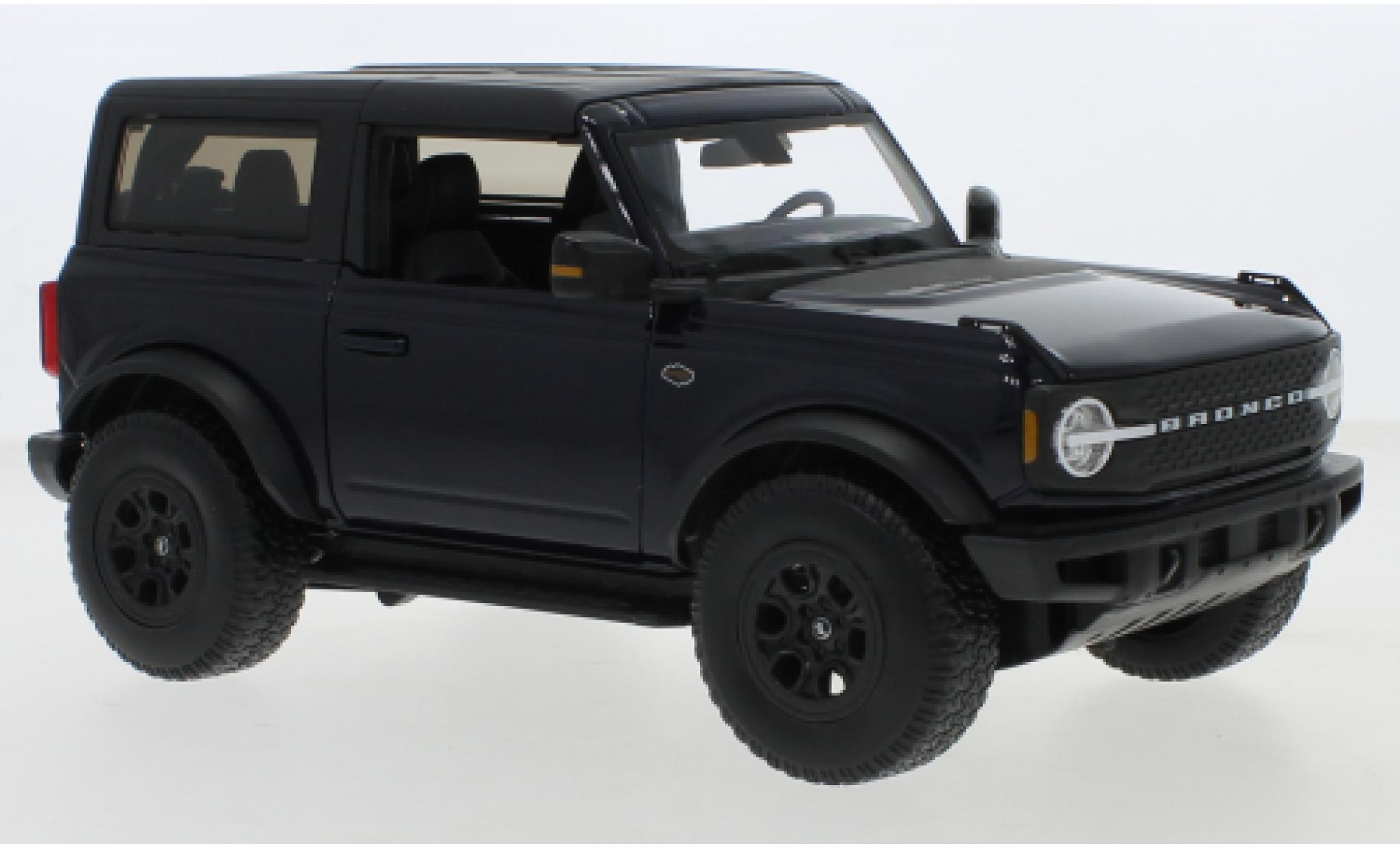 Ford Bronco 1/18 Maisto Wildtrak metallico blu/matt-nero 2021 modellino in miniatura