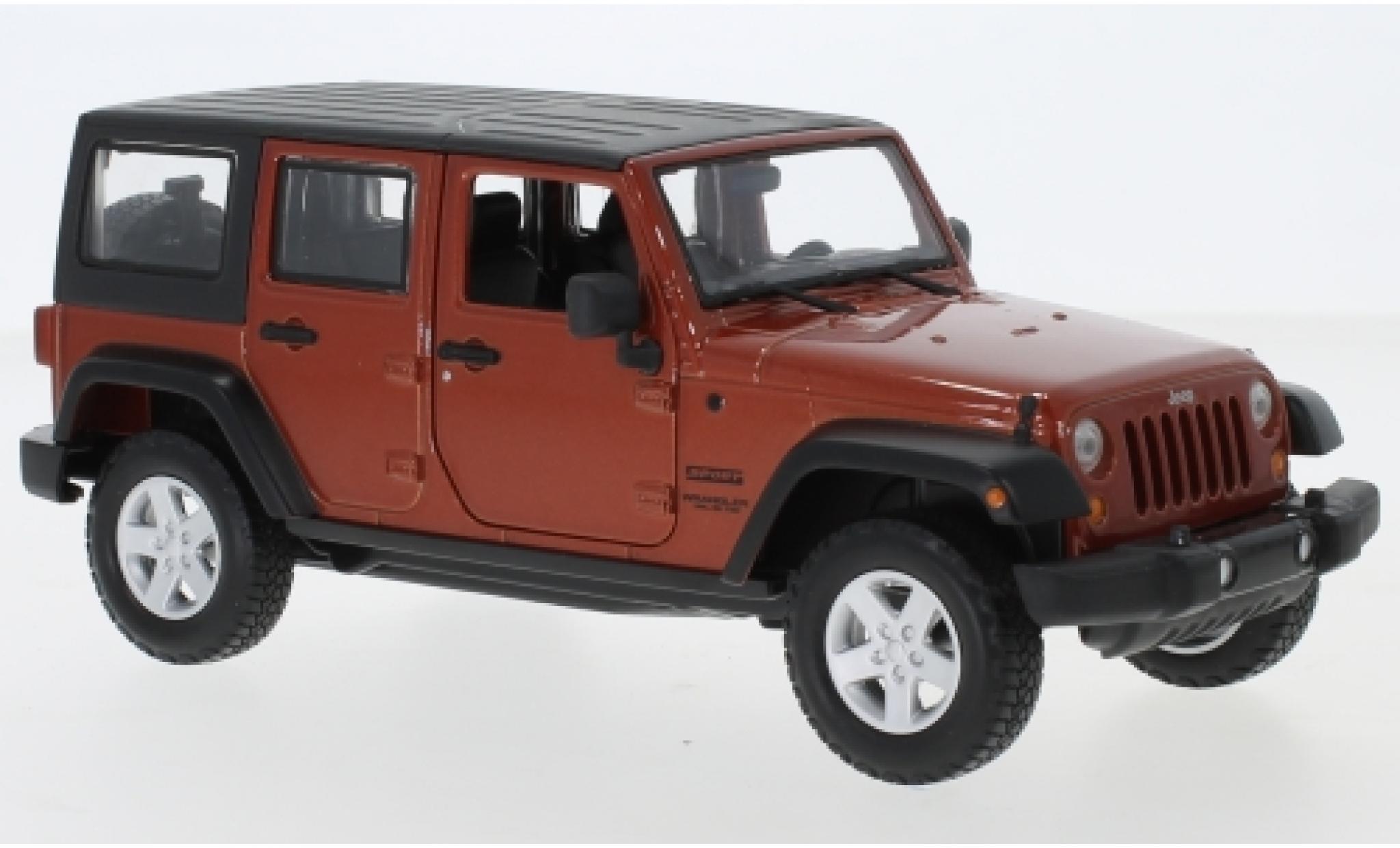 Jeep Wrangler 1/24 Maisto Limited metallico orange 2015 modellino in miniatura