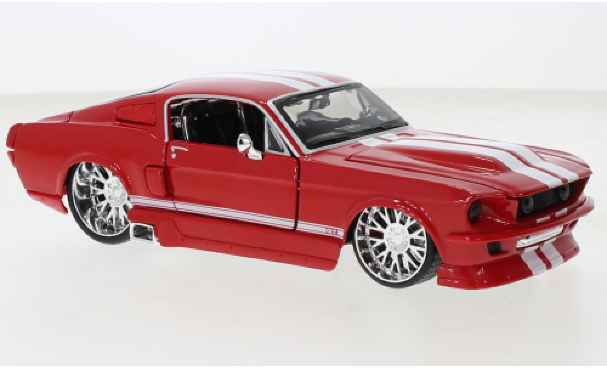 Ford Mustang 1/24 Maisto GT rosso/bianco 1967 modellino in miniatura