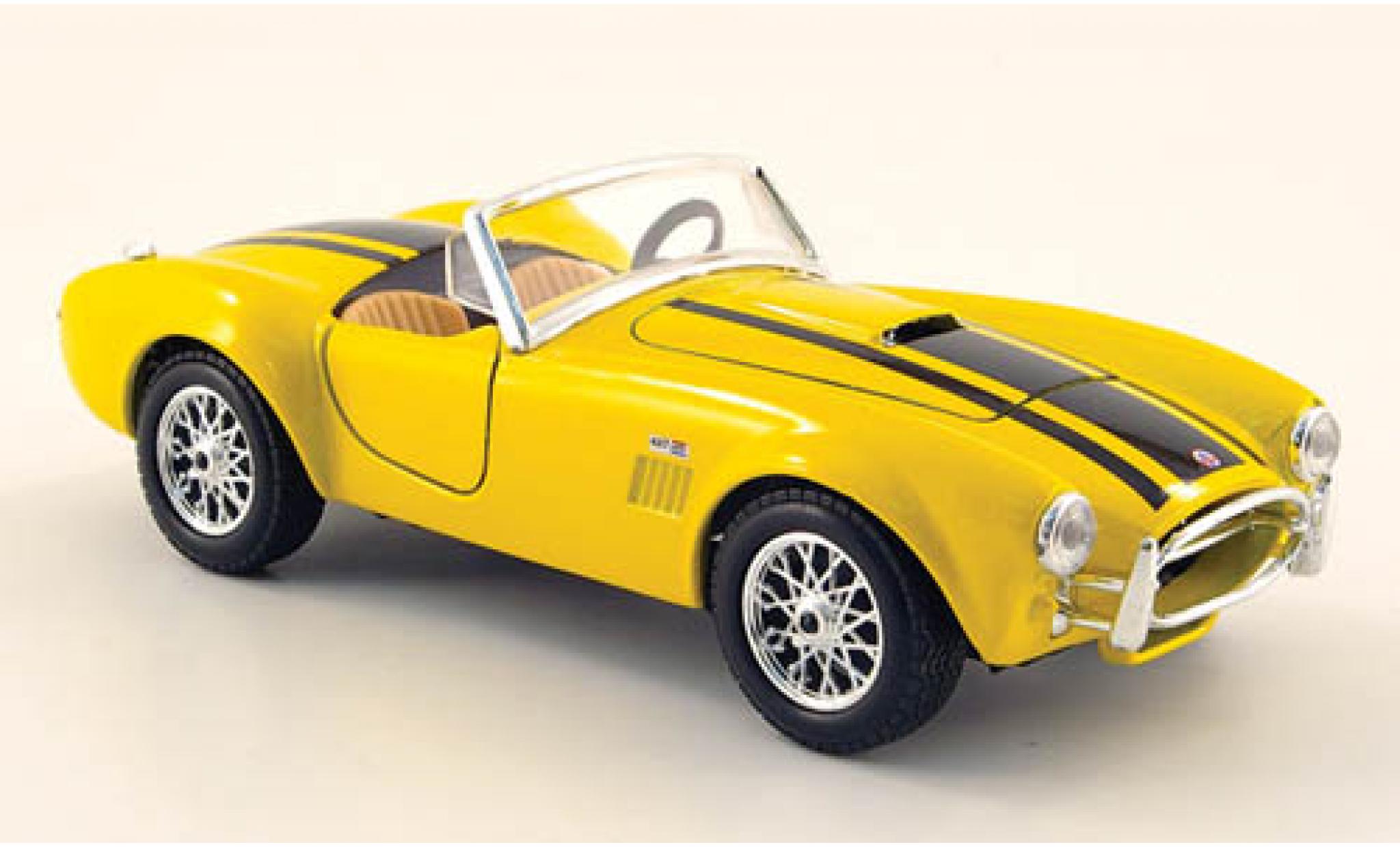 Shelby Cobra 1/24 Maisto 427 giallo 1967 modellino in miniatura