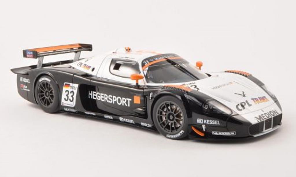 Maserati MC12 1/18 Autoart No.33 FIA GT1 2010 /A.Muller modellino in miniatura