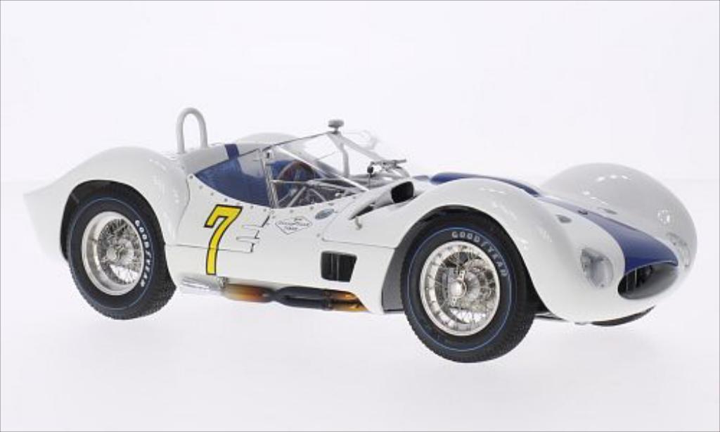 Maserati Tipo 1/18 CMC 61 Birdcage RHD No.7 Gran Premio de Cuba 1960 modellino in miniatura