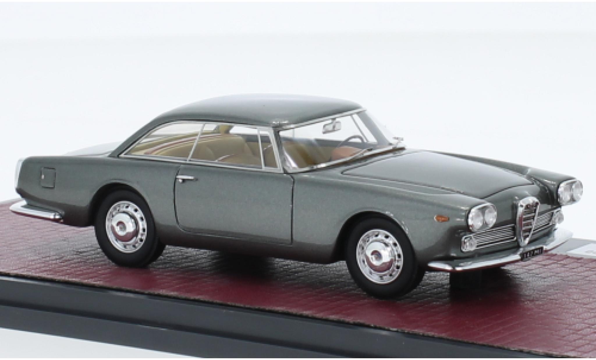 Alfa Romeo 2000 1/43 Matrix Praho Touring metallise grigio 1960 modellino in miniatura