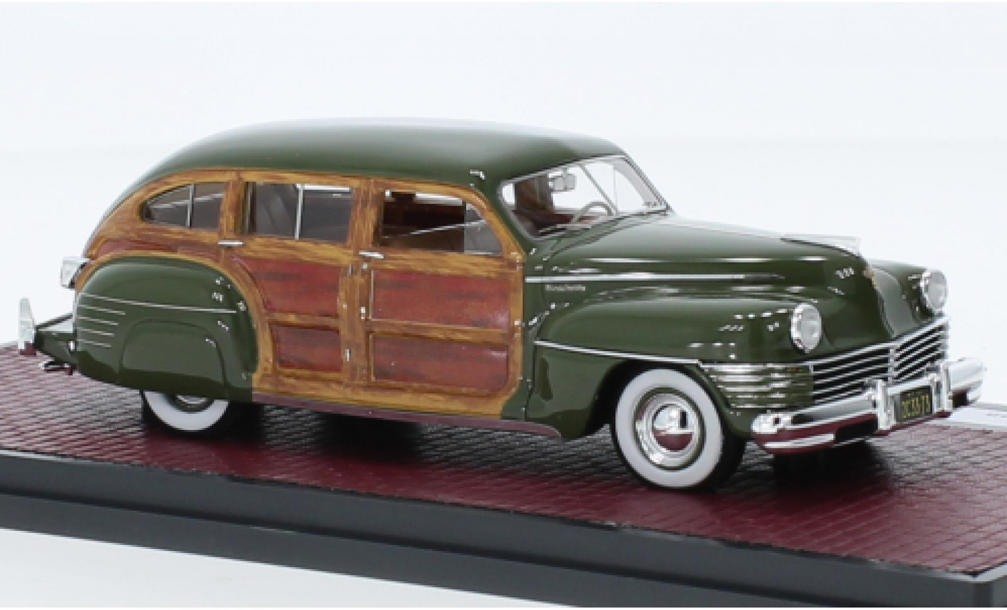 Chrysler Town & Country 1/43 Matrix Wagon vert/optique de bois 1942 modellino in miniatura