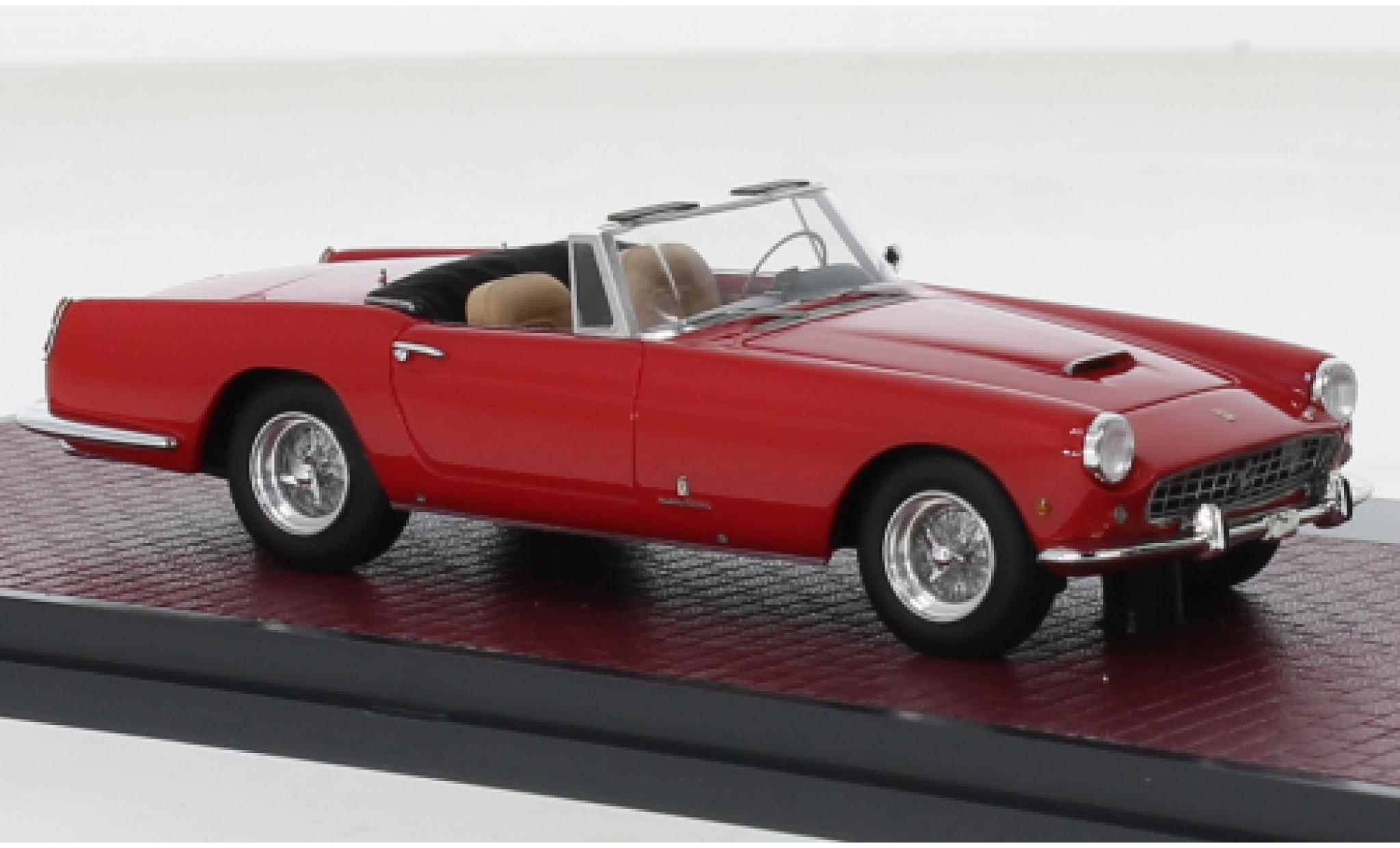 Ferrari 250 1/43 Matrix GT Cabriolet Series II Pininfarina rosso 1960 modellino in miniatura