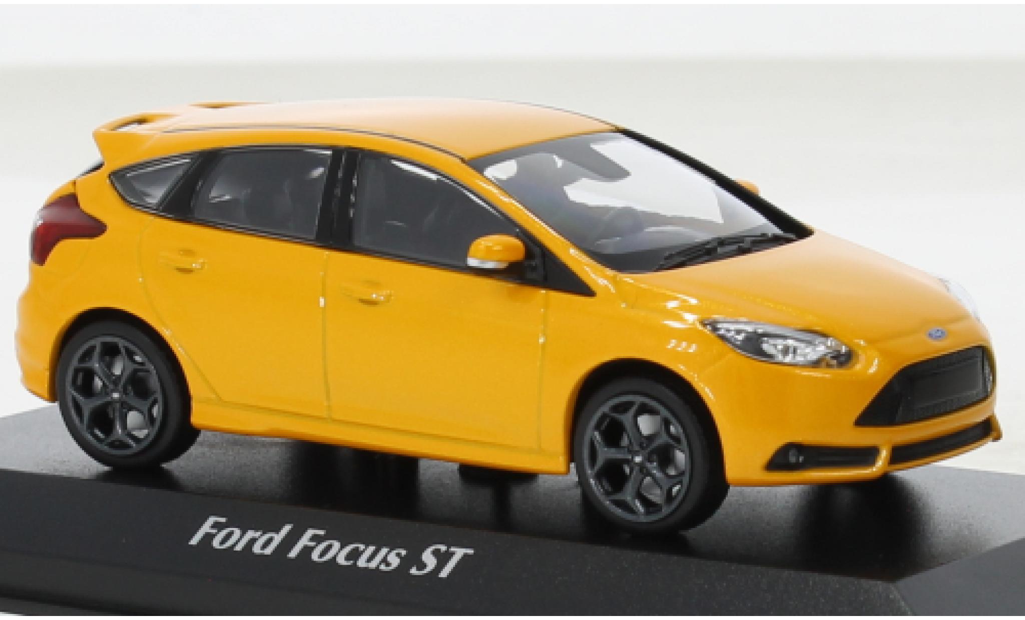 Ford Focus 1/43 Maxichamps MK III ST metallise orange 2011 modellino in miniatura