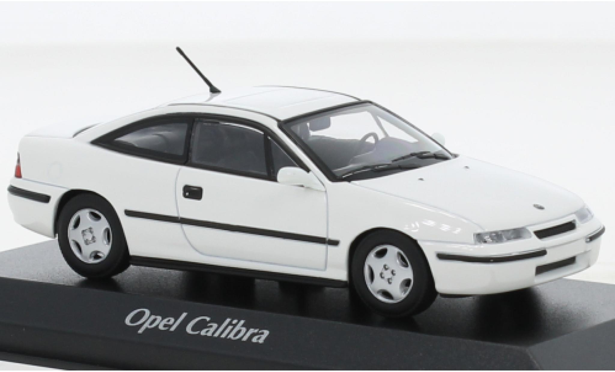Opel Calibra 1/43 Maxichamps bianco 1989 modellino in miniatura