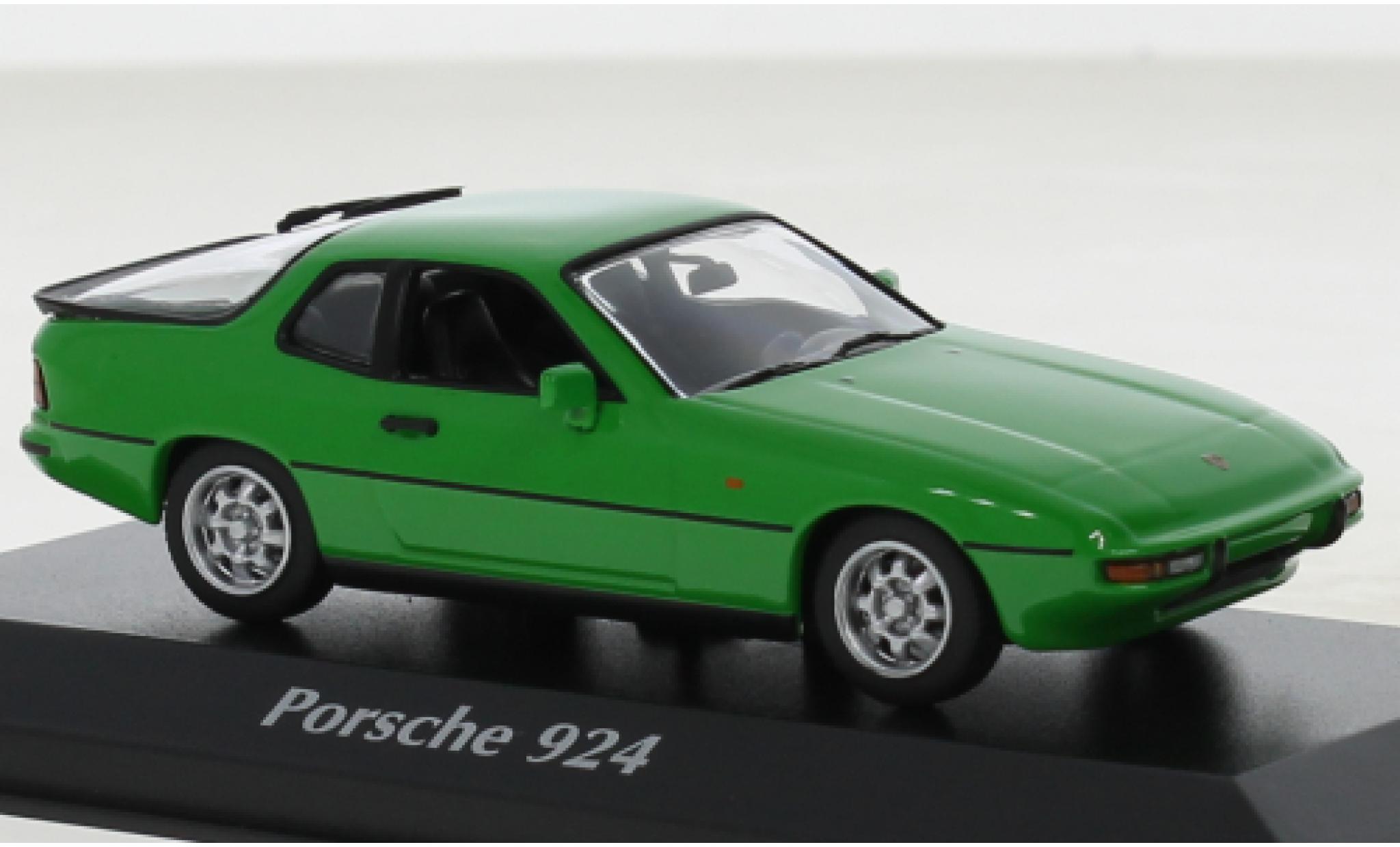Porsche 924 1/43 Maxichamps verde 1984 modellino in miniatura