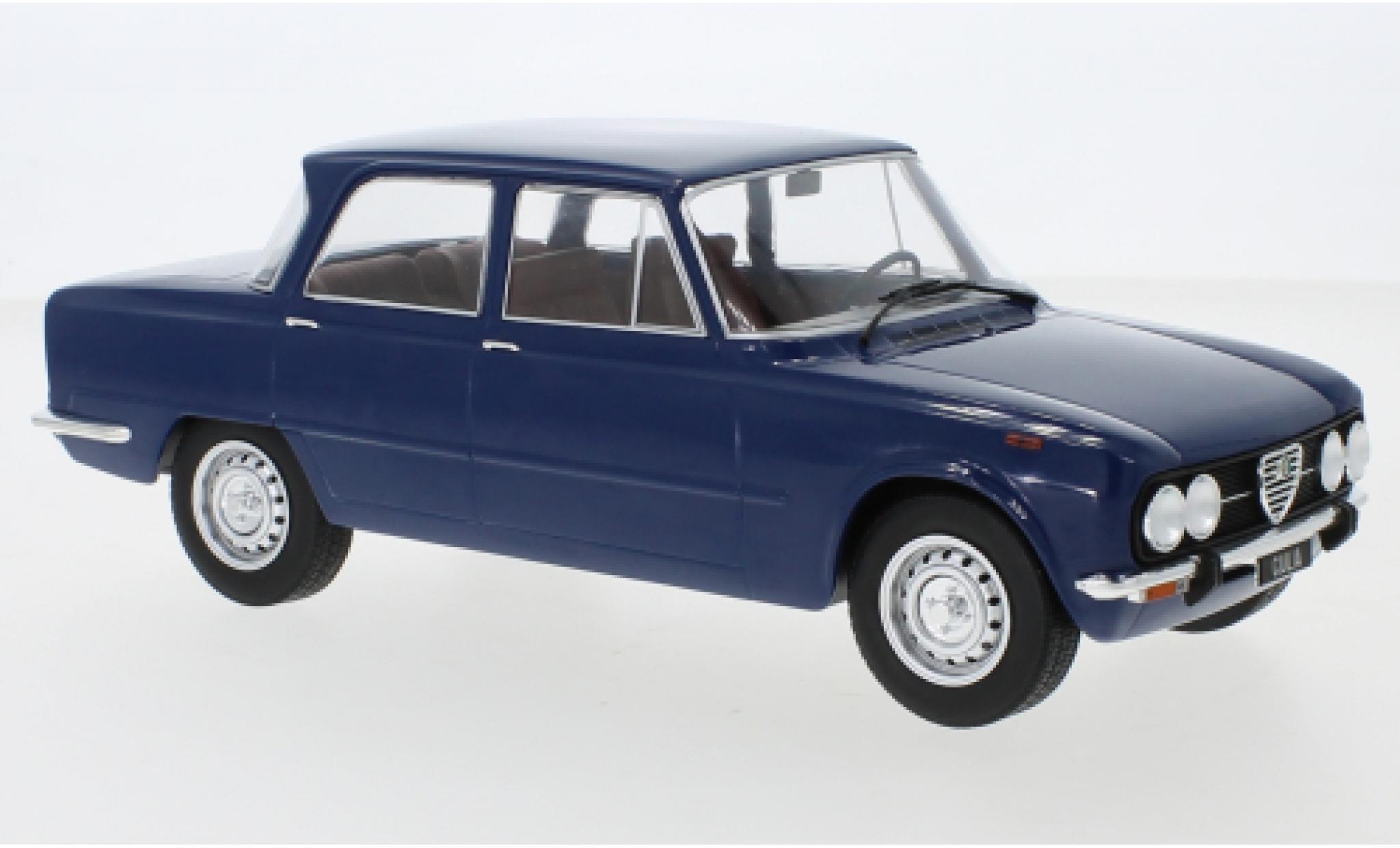 Alfa Romeo Giulia 1/18 MCG Nuova Super blu 1974 modellino in miniatura