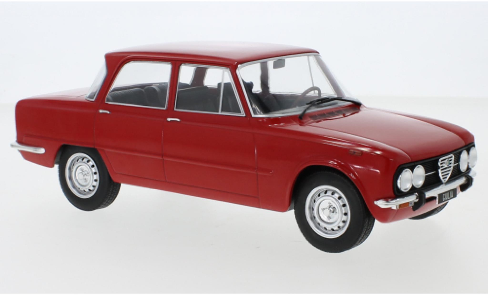 Alfa Romeo Giulia 1/18 MCG Nuova Super rosso 1974 modellino in miniatura