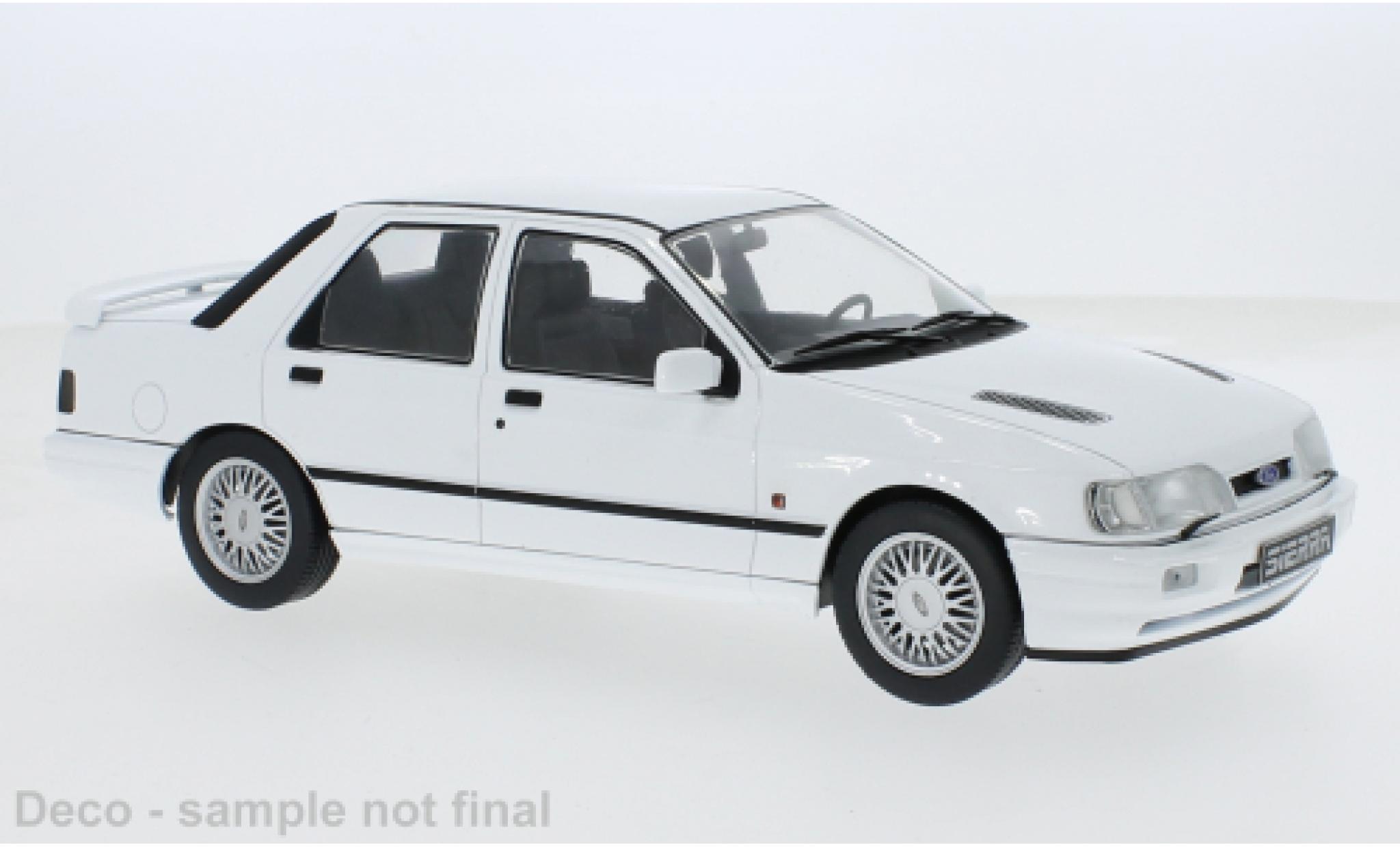 Ford Sierra 1/18 MCG Cosworth 4x4 weiss 1992 1:18 modellino in miniatura