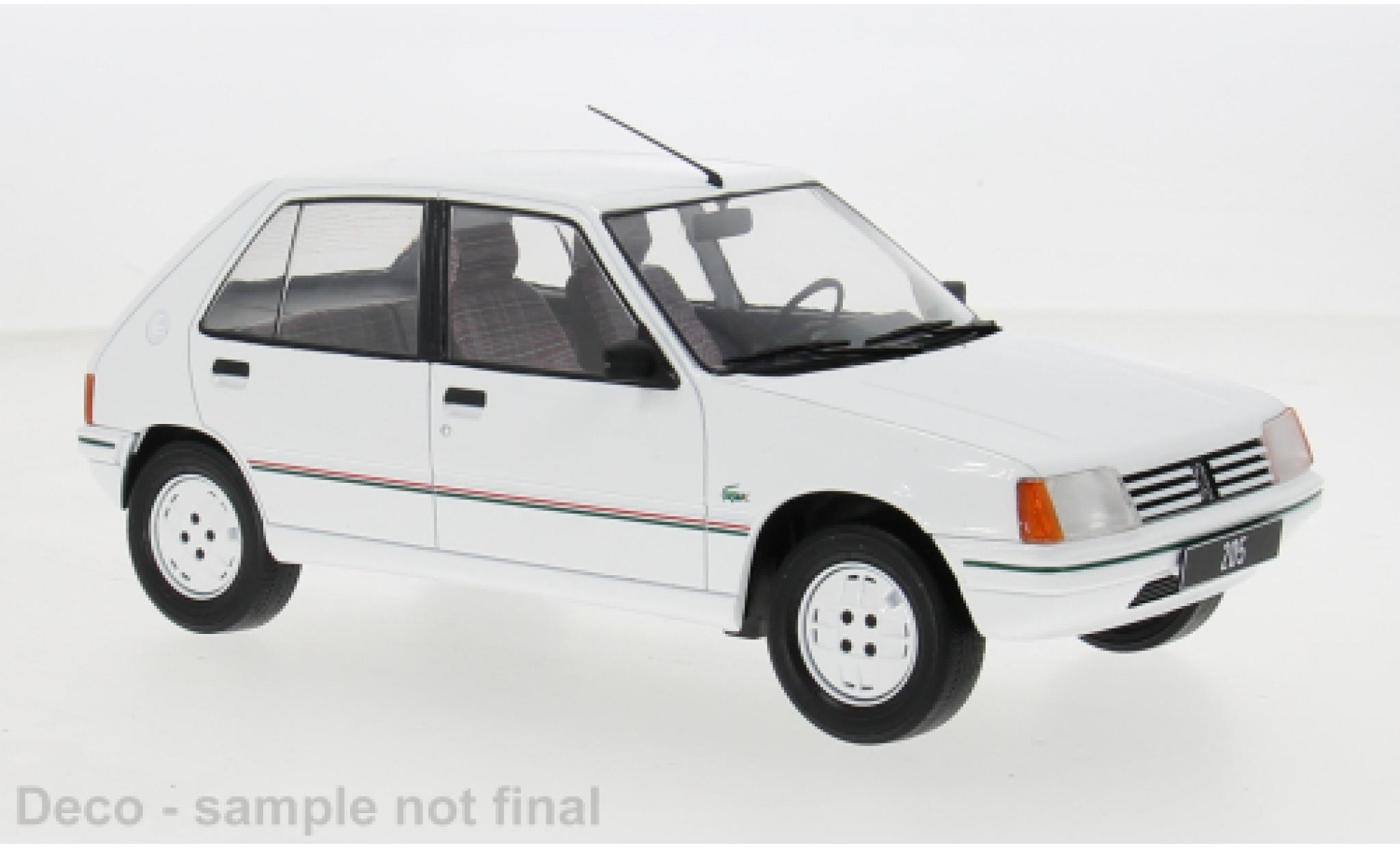Peugeot 205 1/18 MCG weiss 1984 1:18 modellino in miniatura
