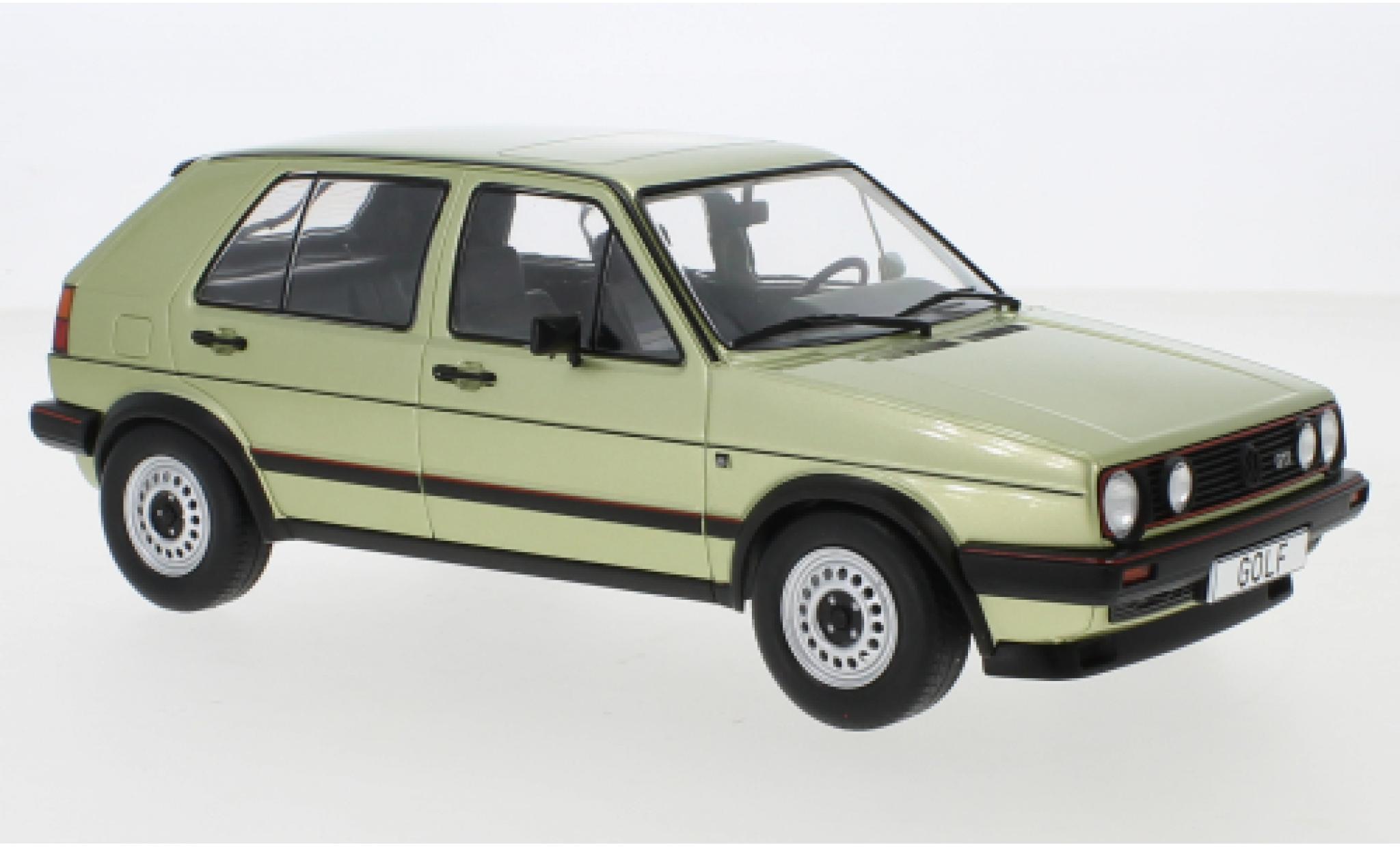 Volkswagen Golf 1/18 MCG II GTI metallico verde 1984 5-trg. modellino in miniatura