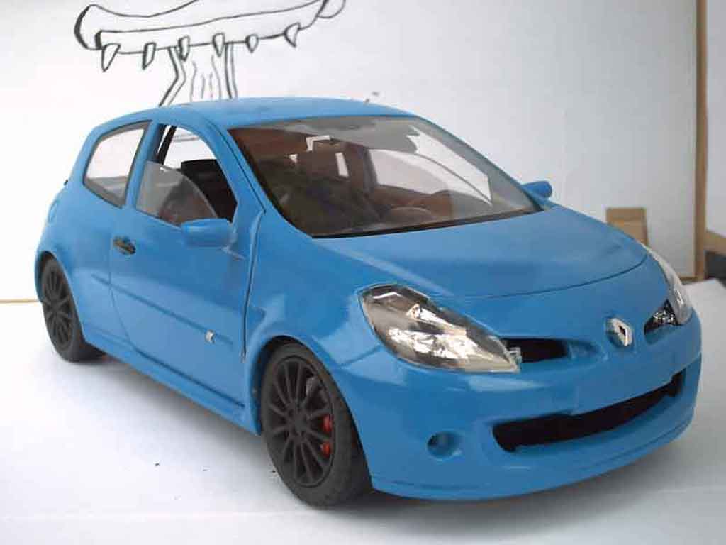 Renault Clio 3 RS 1/18 Solido 3 RS sport modellino in miniatura