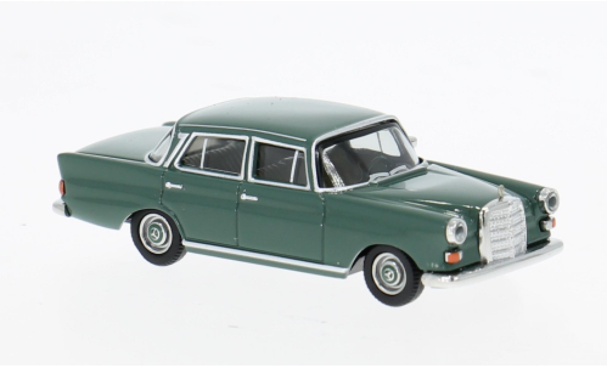 Mercedes 200 1/87 Herpa Heckflosse verde 1:87 modellini auto