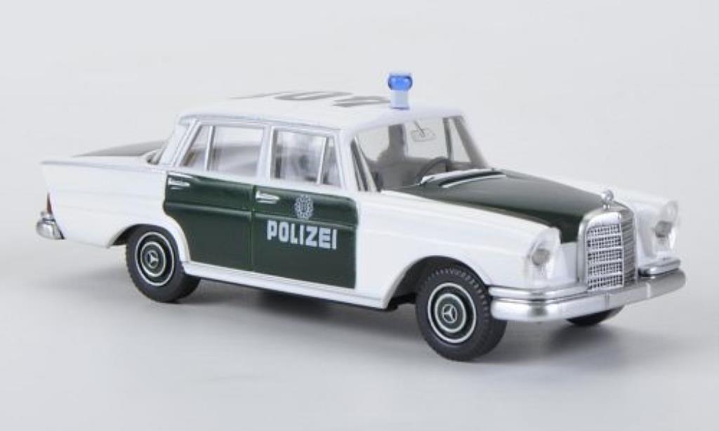 Mercedes 220 S 1/87 Wiking S Polizei bianco/grun modellino in miniatura