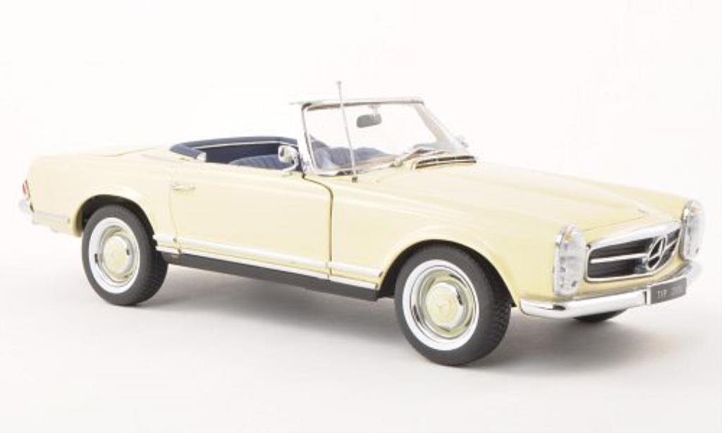 Mercedes 230 SL 1/18 Norev SL (W113) beige Prasentation IAA 1963 modellino in miniatura