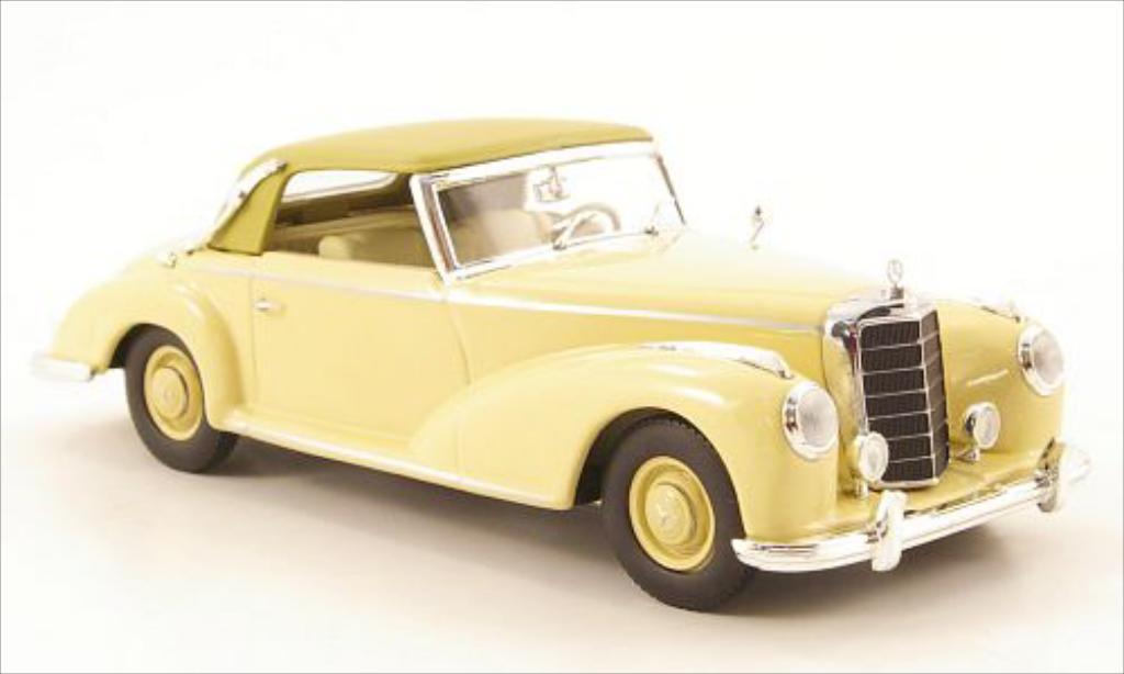 Mercedes 300 S 1/43 Minichamps S Cabriolet A (W188 I) beige/beige CA 1951 modellino in miniatura