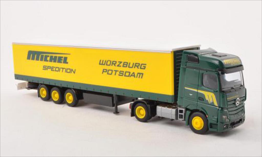 Mercedes Actros 1/87 AWM 2 Bigspace/Aerop. Michel G-KSZ modellino in miniatura