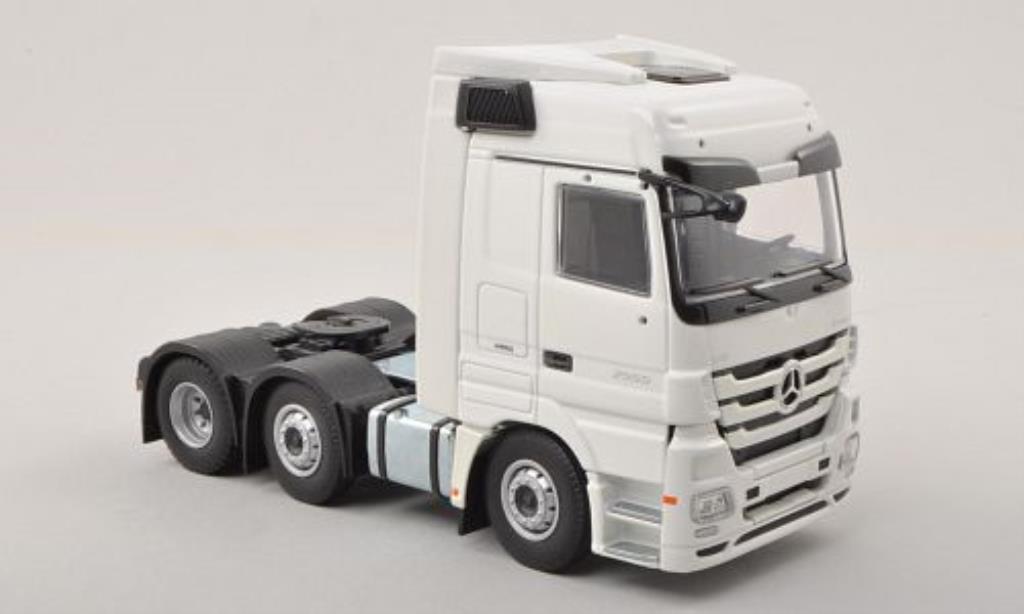 Mercedes Actros 1/50 Tekno LH MP3 bianco 6x2 Zugmaschine modellino in miniatura