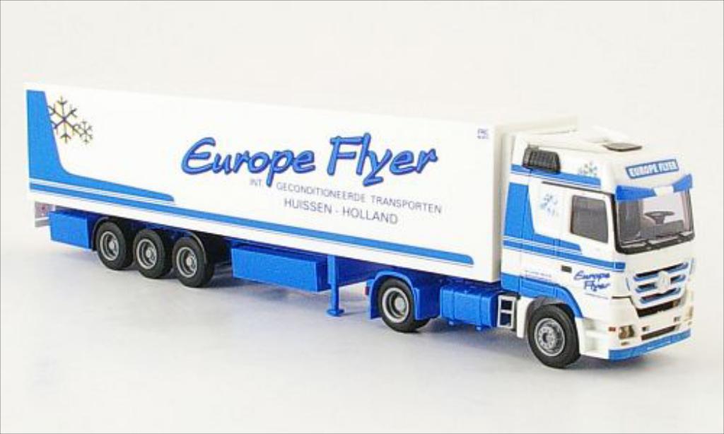 Mercedes Actros 1/87 AWM MP3 Europe Flyer Kuhl-K-SZ modellino in miniatura