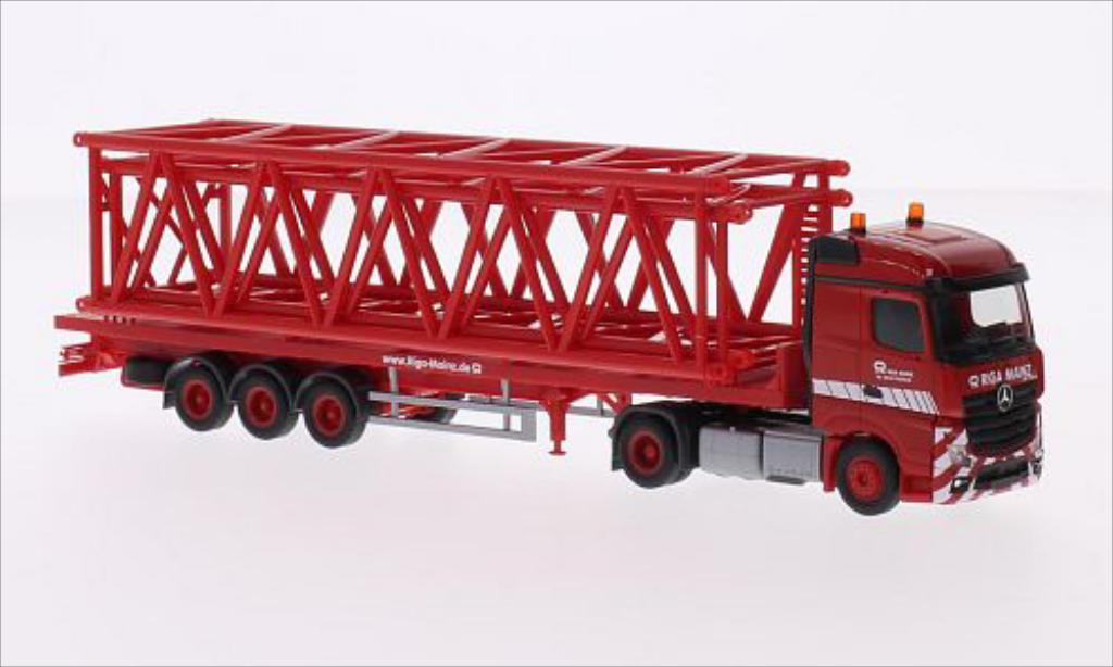 Mercedes Actros 1/87 Herpa Streamspace Riga Mainz 2011 modellino in miniatura