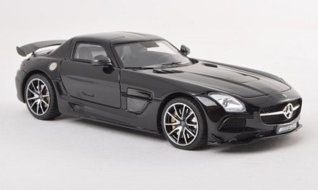 Mercedes SLS 1/43 Minichamps AMG Black Series (C197) nero 2013 modellino in miniatura
