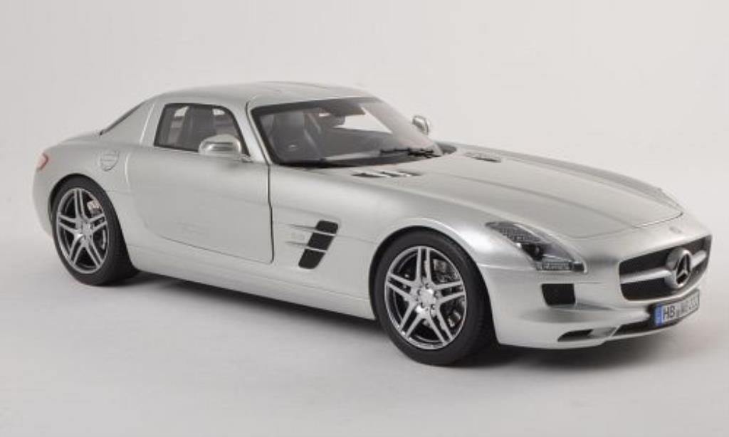 Mercedes SLS 1/18 Norev AMG Coupe (C197) grigio 2010 modellino in miniatura