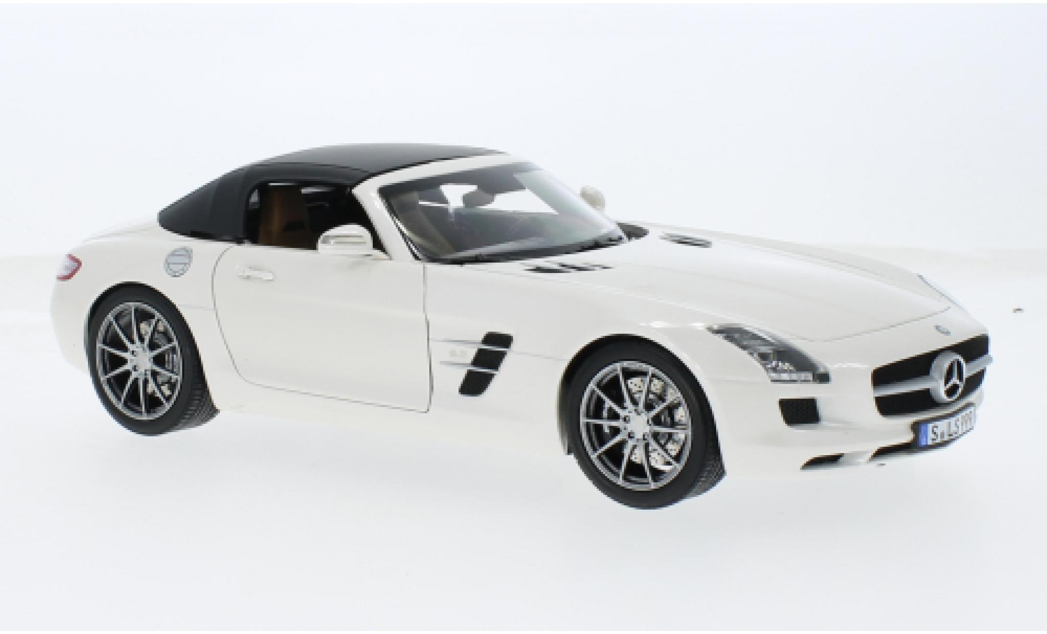 Mercedes SLS 1/18 Norev AMG Roadster weiss 1:18 modellino in miniatura
