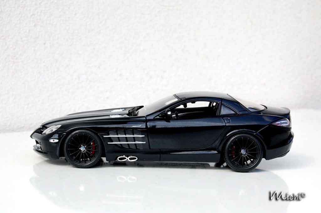 Mercedes SLR 1/18 Maisto mac laren black tuning modellino in miniatura