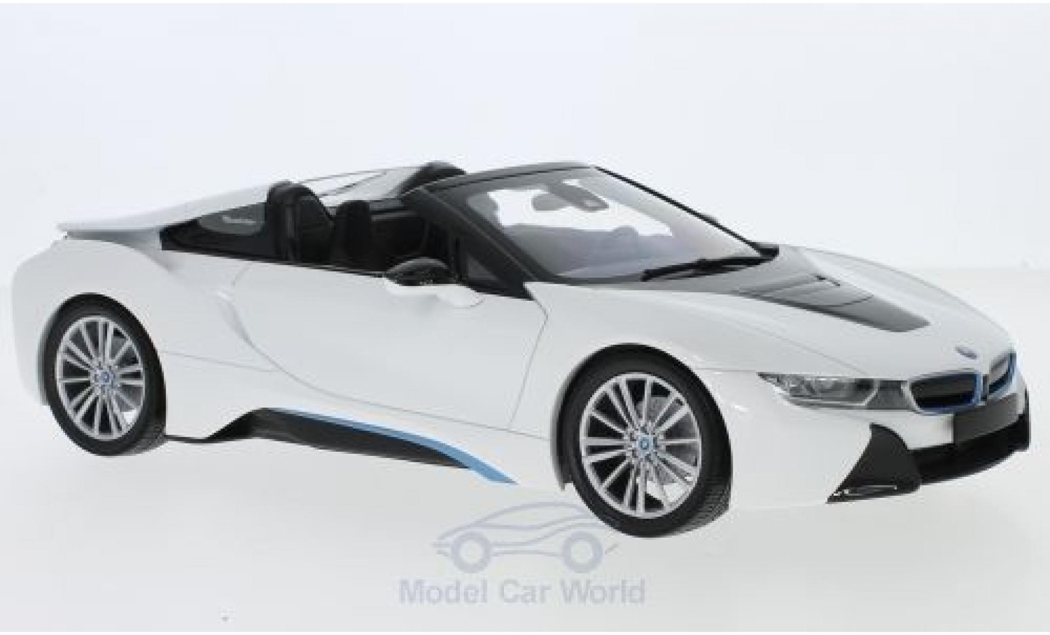 Bmw i8 1/18 Minichamps Roadster (I15) metallico bianco 2018 modellino in miniatura