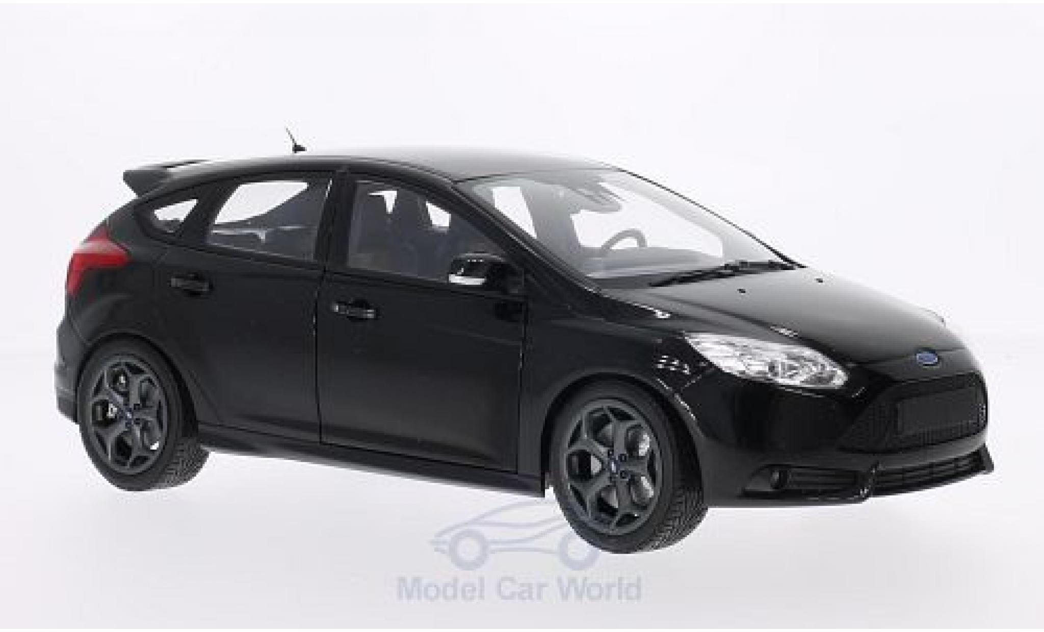 Ford Focus ST 1/18 Minichamps ST metallico nero 2011 modellino in miniatura