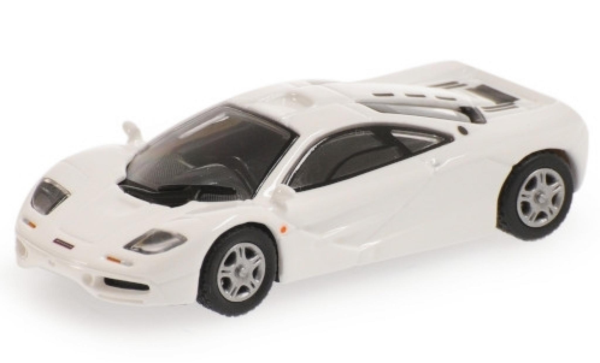 McLaren F1 1/87 Minichamps Roadcar bianco 1994 modellino in miniatura