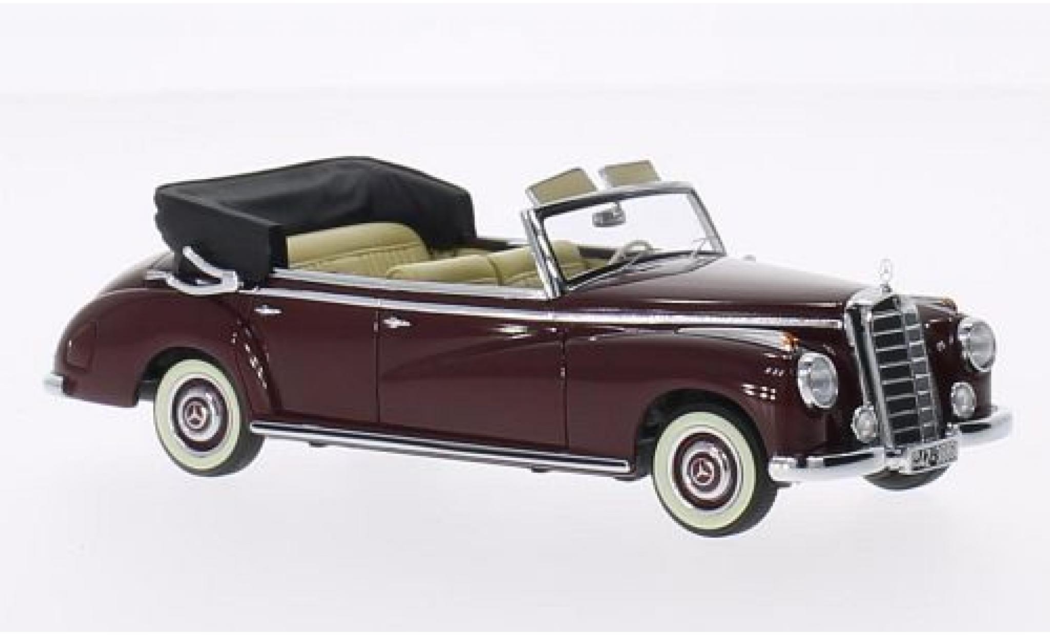 Mercedes 300 1/43 Minichamps Cabriolet (W186) rosso 1952 modellino in miniatura